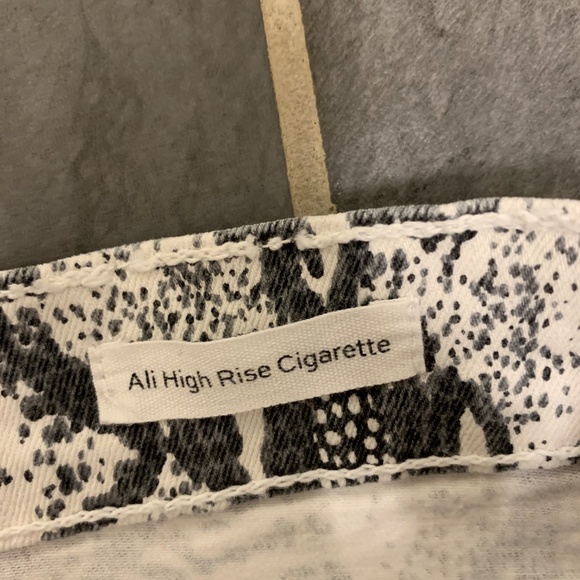 Frame Snakeskin Jeans - Picture 3 of 6